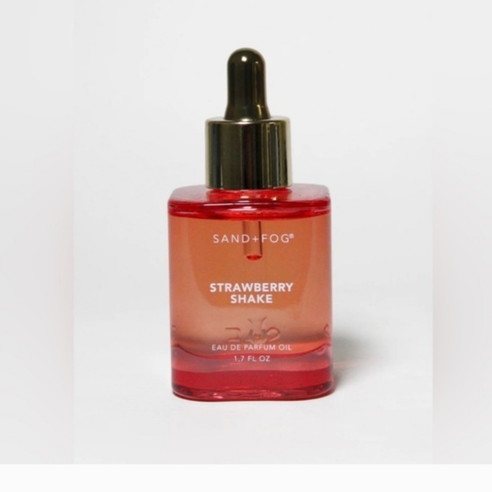 SAND+FOG Strawberry Shake Perfume Oil - Red